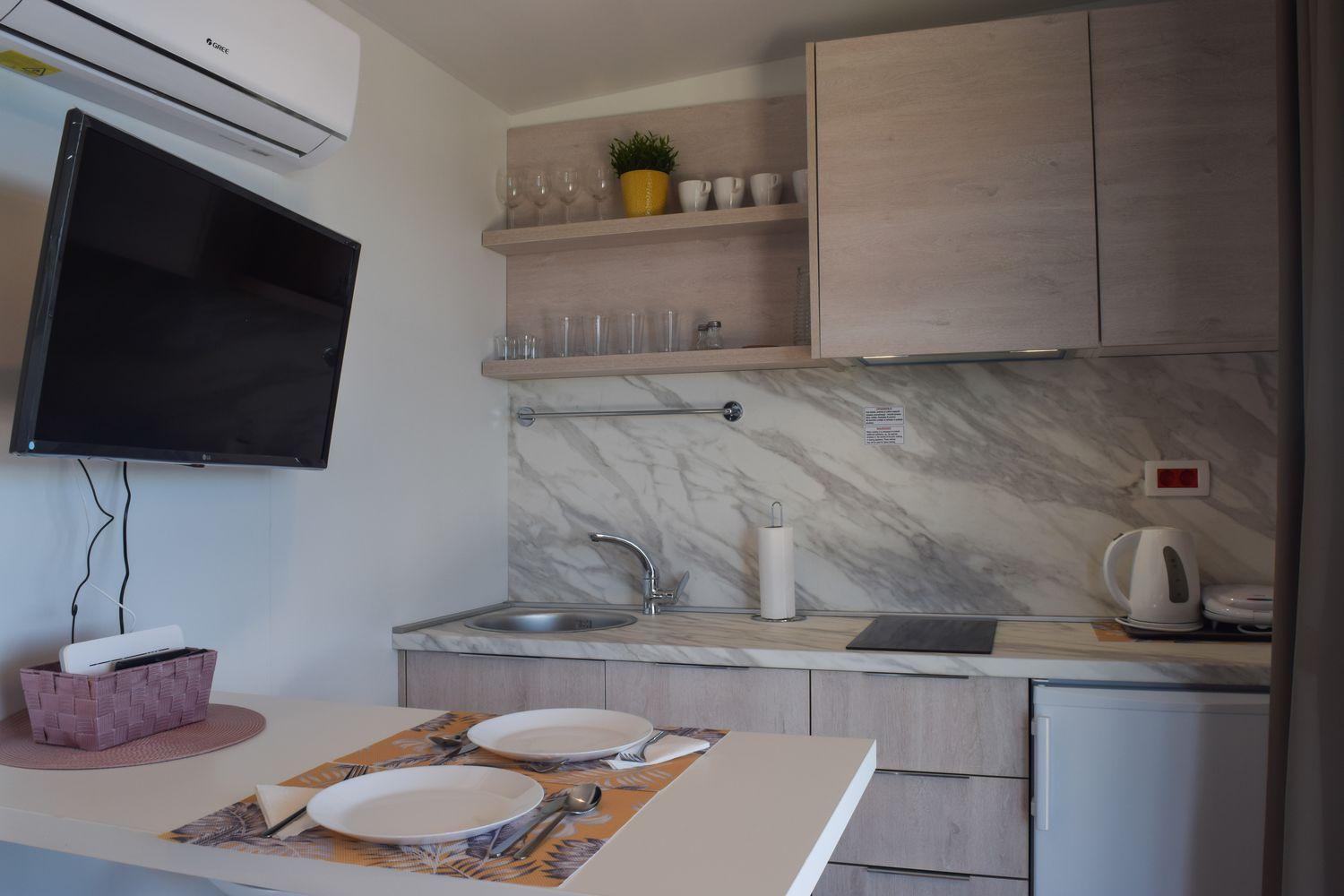 Glamping Tents And Mobile Homes Trasorka Veli Lošinj Rum bild